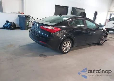 2016 Kia Forte Lx z USA, uszkodzony, nr VIN KNAFX4A69G5589706